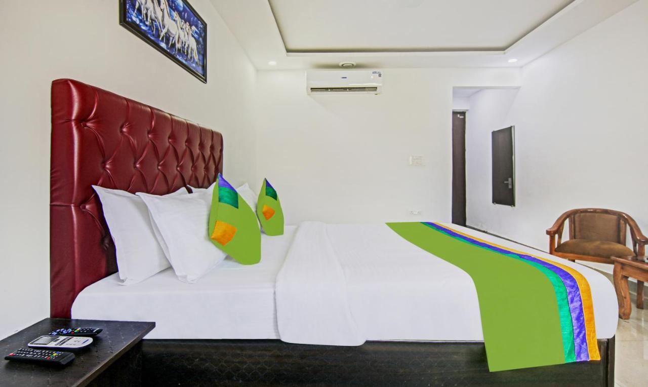 Treebo Royal Empire Adarsh Nagar, Chandigarh Hotel Luaran gambar